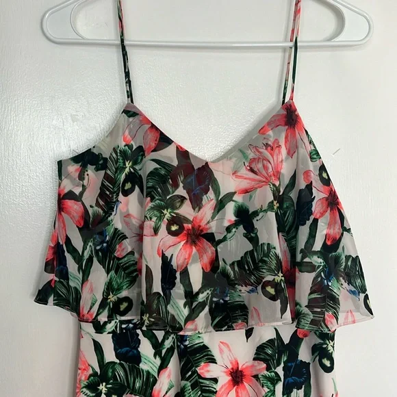 Vince Camuto - Women's Spaghetti Strap Ruffle Tropical Print Mini Dress Small - Picture 3 of 11